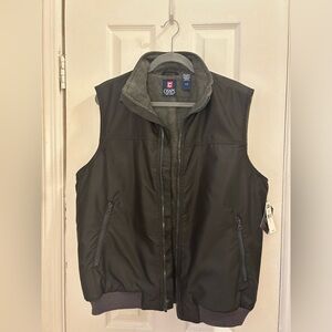 Chaps Black Fleece Vest